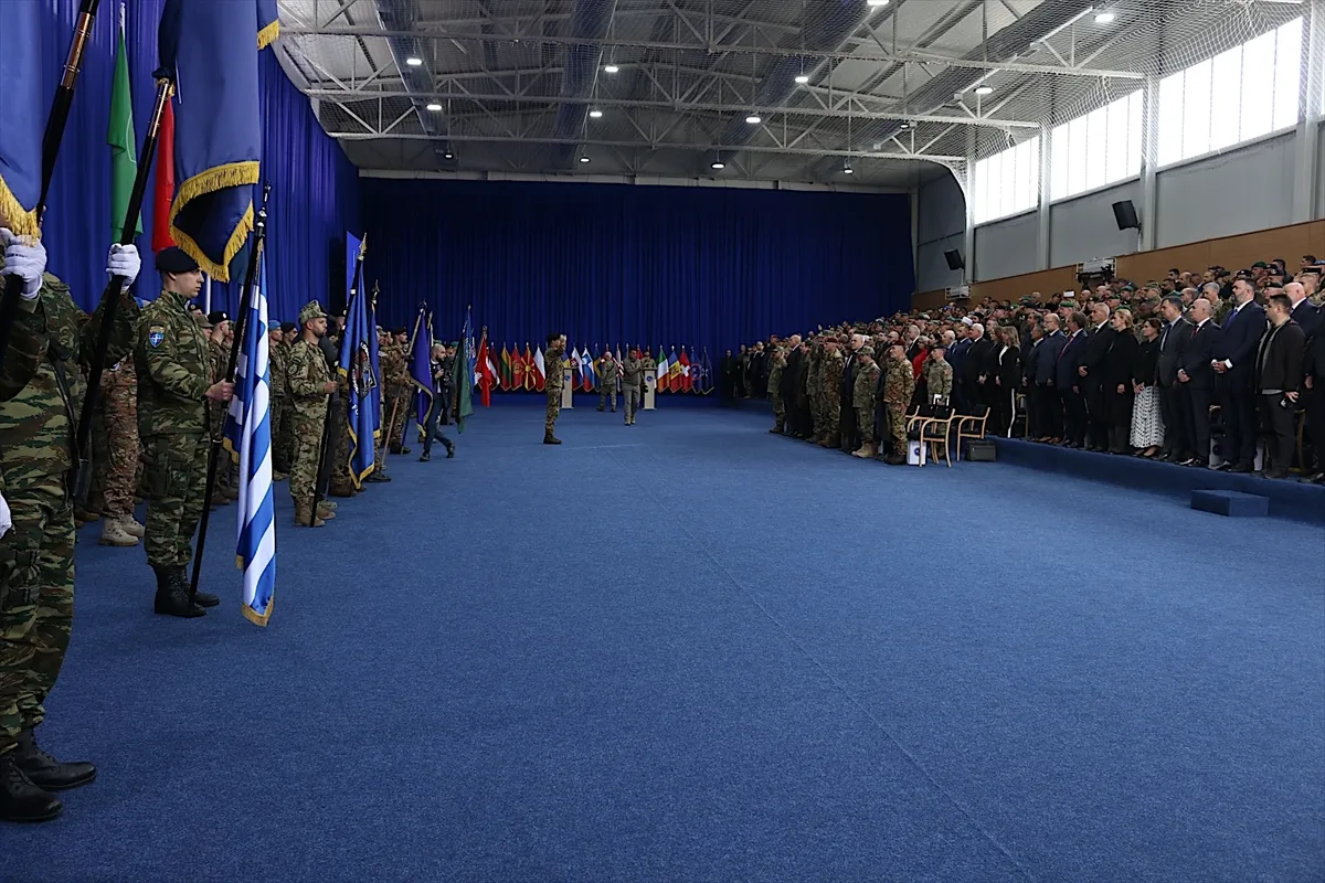 Türkiye, NATO’nun Kosova’daki Barış Gücü KFOR’un komutasını İtalya’ya devretti Türkiye, NATO’nun Kosova’daki Barış Gücü KFOR’un komutasını İtalya’ya devretti