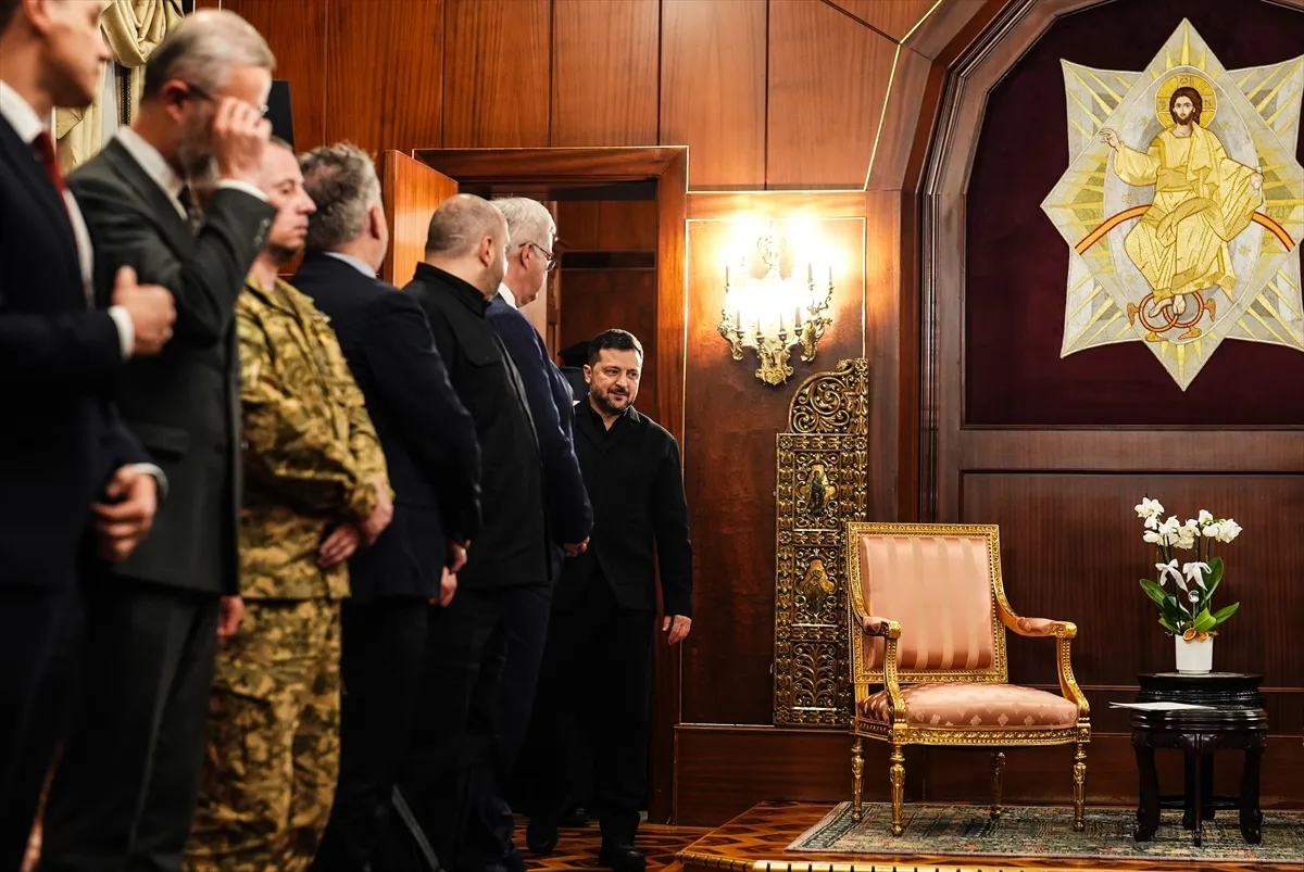 Ukrayna Devlet Başkanı Zelenskiy Fener Rum Patrikhanesi’ni ziyaret etti