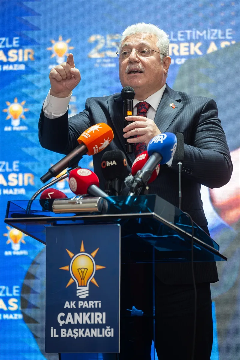 Bakan Uraloğlu, Çankırı’da AK Parti İl Danışma Meclisi’nde konuştu 3. kare
