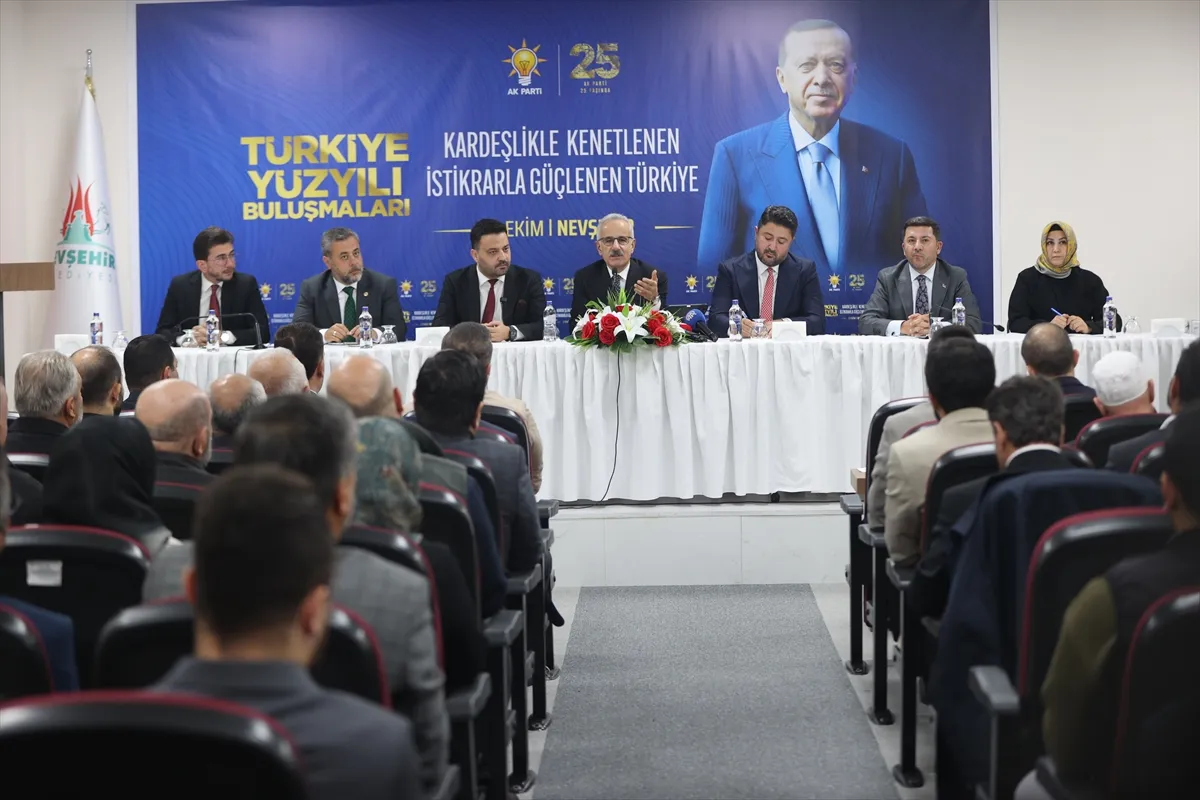 Ulaştırma ve Altyapı Bakanı Uraloğlu, Nevşehir’de STK temsilcileri ile buluştu Ulaştırma ve Altyapı Bakanı Uraloğlu, Nevşehir’de STK temsilcileri ile buluştu