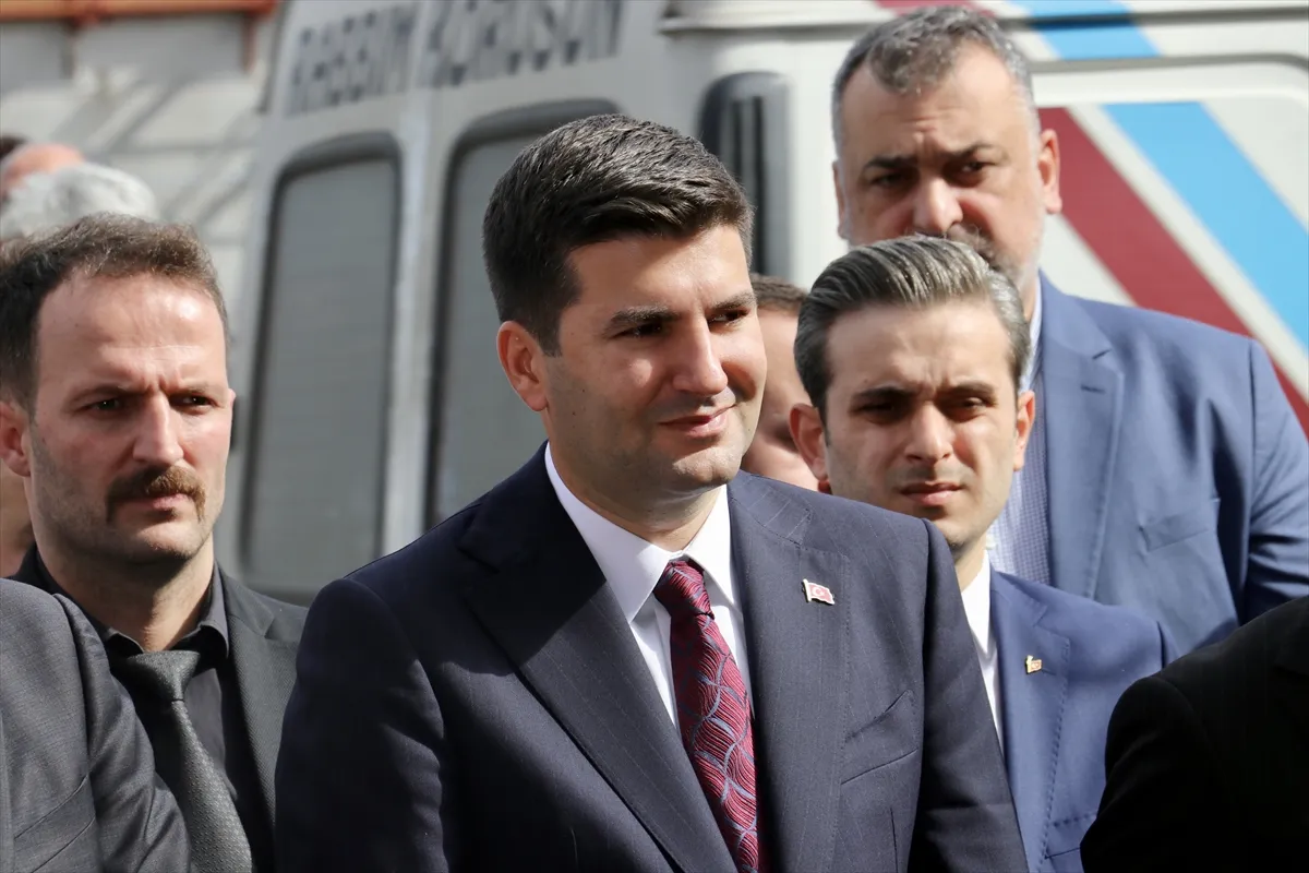 Ülkü Ocakları Eğitim ve Kültür Vakfı Genel Başkanı Yıldırım, Trabzon’da konuştu Ülkü Ocakları Eğitim ve Kültür Vakfı Genel Başkanı Yıldırım, Trabzon’da konuştu