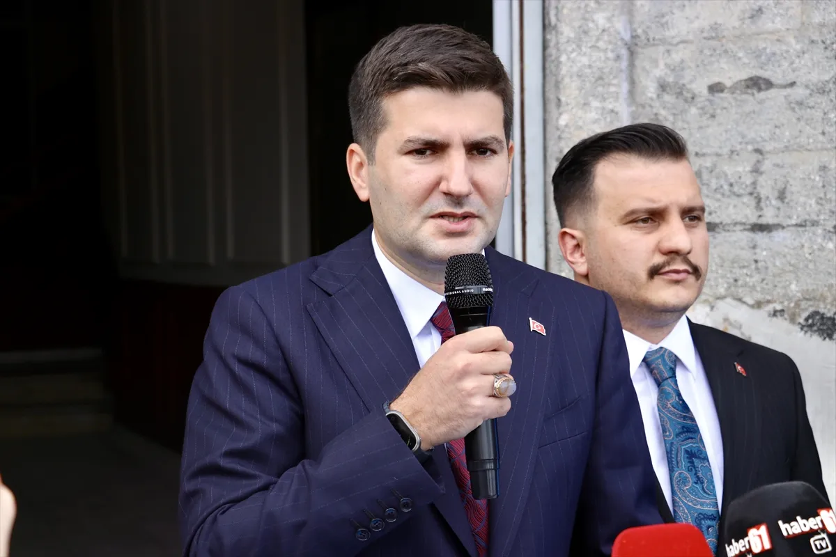 Ülkü Ocakları Eğitim ve Kültür Vakfı Genel Başkanı Yıldırım, Trabzon’da konuştu 4. kare