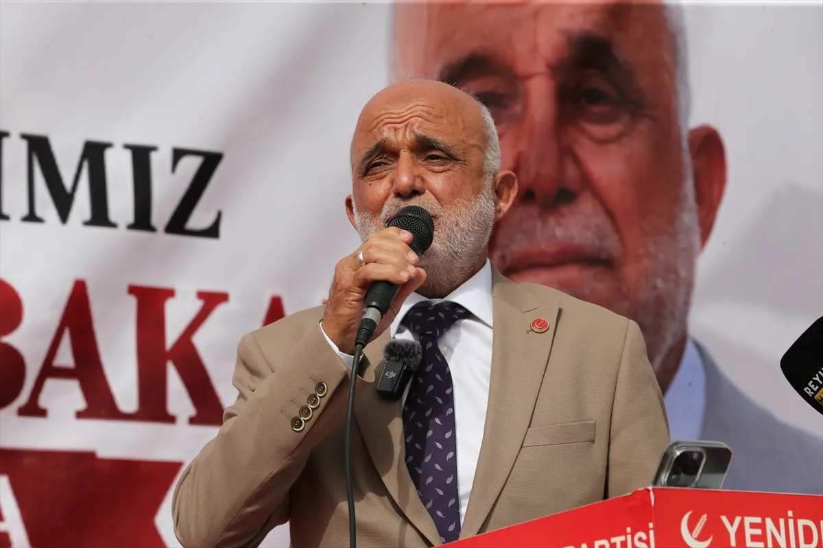 Yeniden Refah Partisi Genel Başkanı Fatih Erbakan Hatay’da konuştu 4. kare