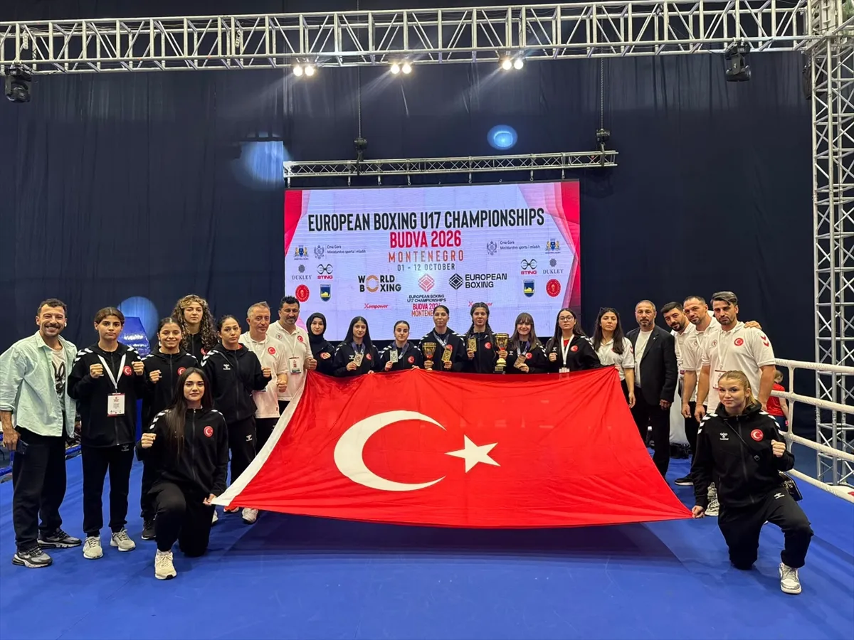 Yıldızlar Avrupa Boks Şampiyonası’nda 6 madalya kazandı Yıldızlar Avrupa Boks Şampiyonası’nda 6 madalya kazandı