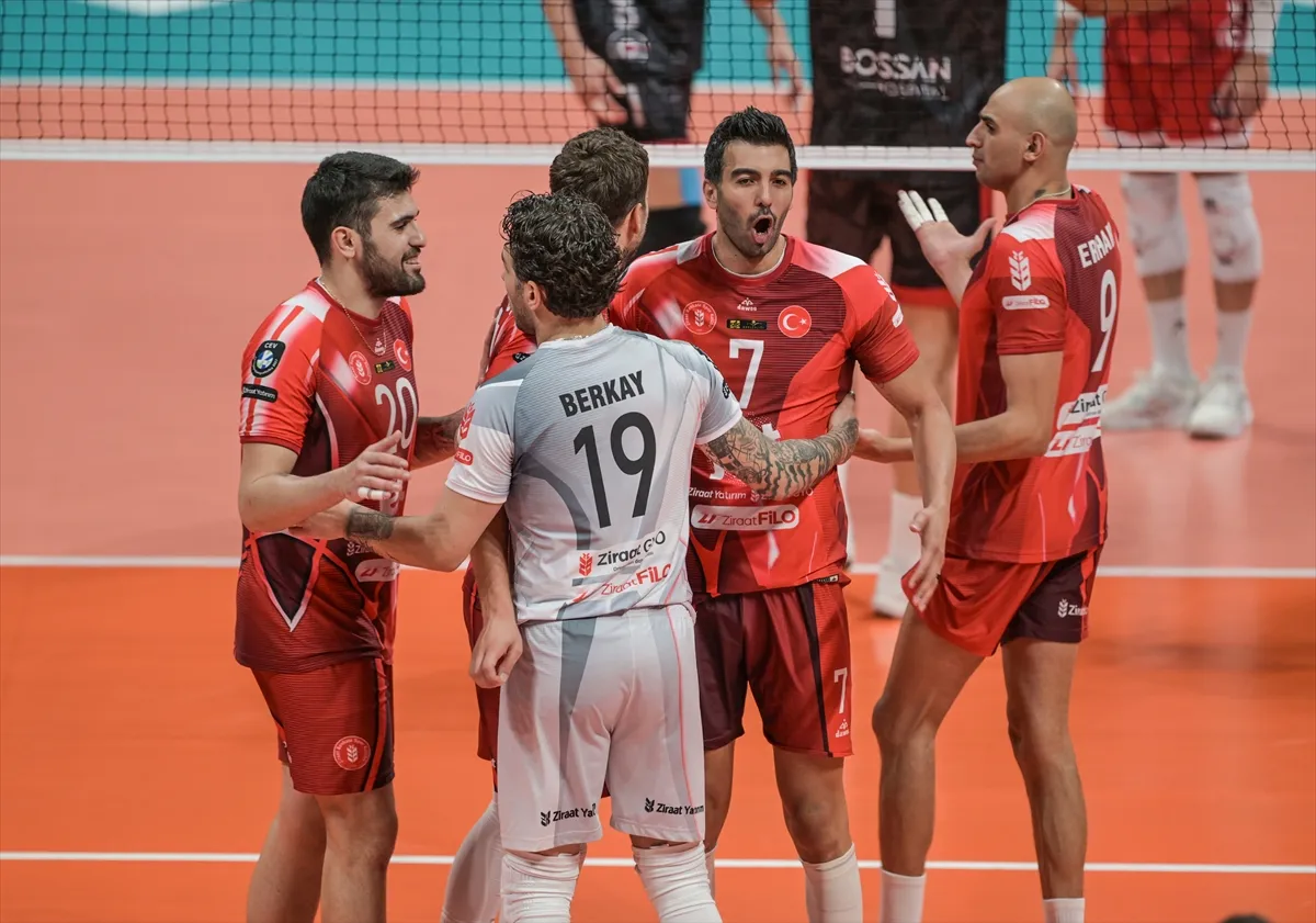 Ziraat Bankkart - Gaziantep Gençlikspor maçı oynanıyor Ziraat Bankkart - Gaziantep Gençlikspor maçı oynanıyor