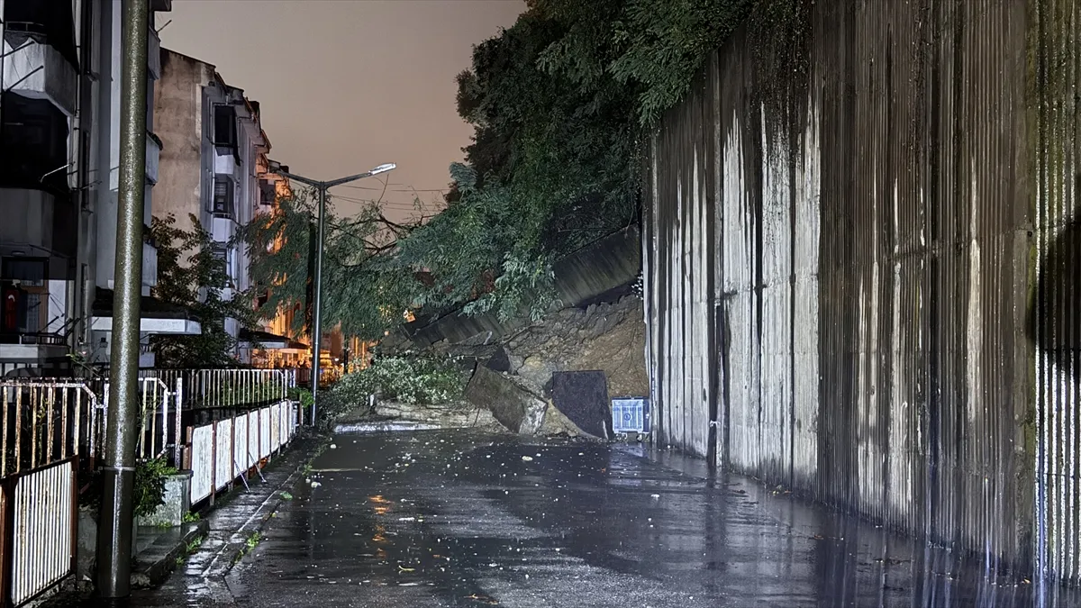 Zonguldak’ta sağanak sonrası heyelan yaşanan bölge havadan görüntülendi