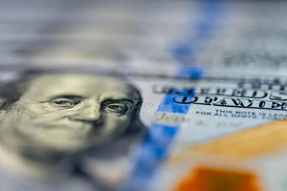 Avro, dolar karşısında son 3 ayın en düşük seviyesinde