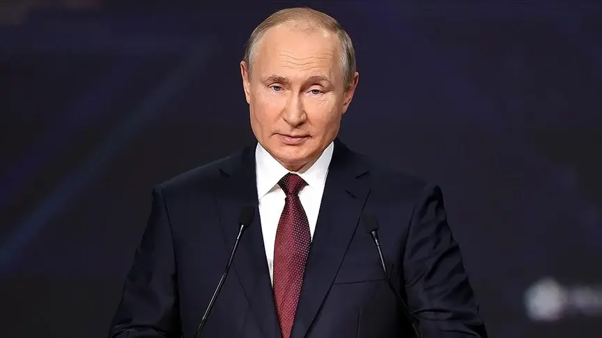 Almanya Başbakanı Merz’den Schröder’in Putin’in doğum günü kutlamasına katılmasına tepki Almanya Başbakanı Merz’den Schröder’in Putin’in doğum günü kutlamasına katılmasına tepki
