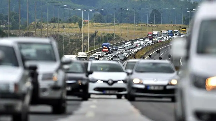 Bakırköy’de trafikte makas atan sürücüye 96 bin lira ceza Bakırköy’de trafikte makas atan sürücüye 96 bin lira ceza