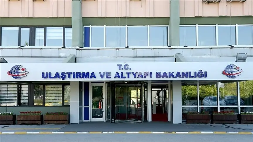 Danimarka Ulaştırma Bakanı Munk, stres kaynaklı sağlık sorunları nedeniyle görevinden ayrıldı