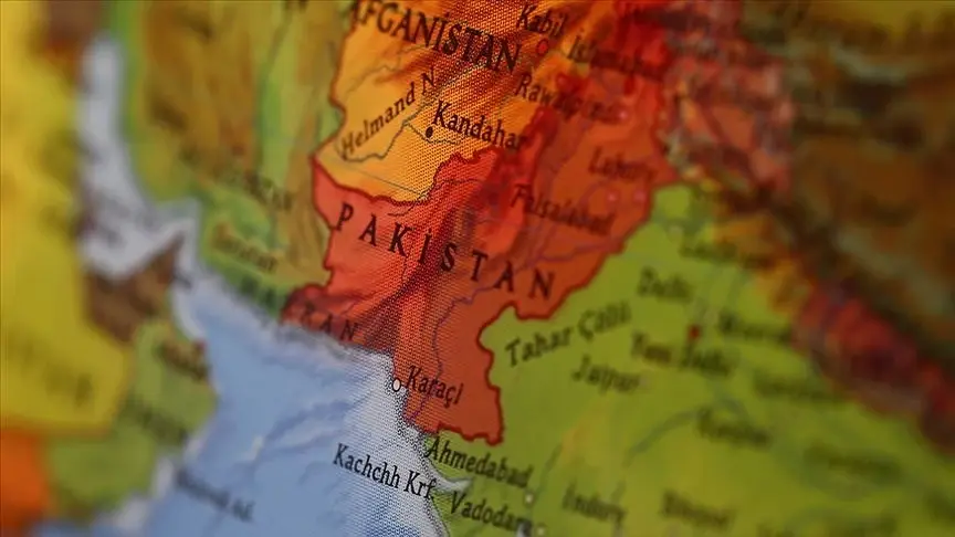 Pakistan ordusu ve Afgan güvenlik güçlerinin sınırda çatışmaya girdiği bildirildi Pakistan ordusu ve Afgan güvenlik güçlerinin sınırda çatışmaya girdiği bildirildi