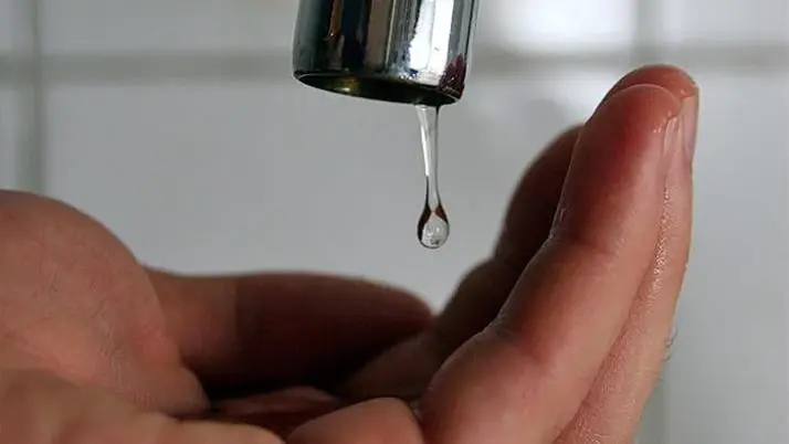 Sri Lanka’da 6 saatlik elektrik kesintisi hayatı olumsuz etkiledi Sri Lanka’da 6 saatlik elektrik kesintisi hayatı olumsuz etkiledi