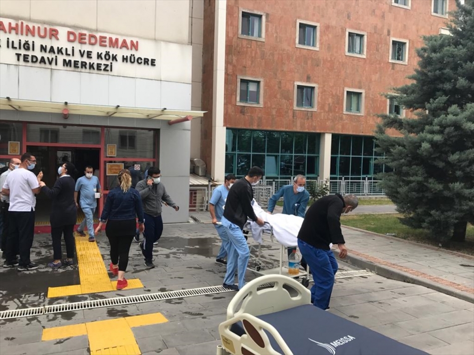 eru hematoloji onkoloji hastanesi nde cikan yanginda 15 kisi dumandan etkilendi kayseri canli gaste haberler