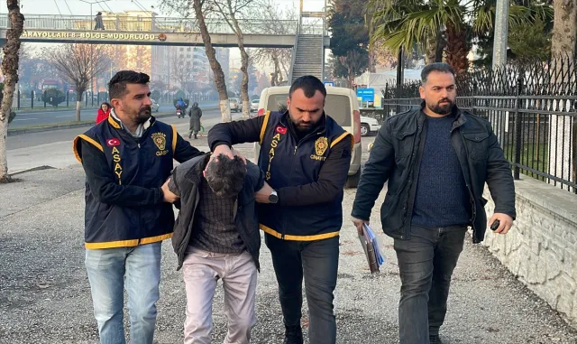 Adıyaman’da 4 yaşındaki çocuğu kaçıran zanlı adliyeye sevk edildi Adıyaman’da 4 yaşındaki çocuğu kaçıran zanlı adliyeye sevk edildi