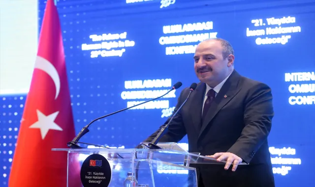Bakan Varank, "21. Yüzyılda İnsan Haklarının Geleceği Konferansı"nda konuştu: Bakan Varank, "21. Yüzyılda İnsan Haklarının Geleceği Konferansı"nda konuştu: