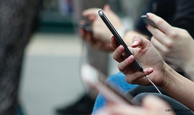 Cep Telefonu ve tabletlerdeki ÖTV ile ilgili açıklama Bakanlıktan geldi Cep Telefonu ve tabletlerdeki ÖTV ile ilgili açıklama Bakanlıktan geldi