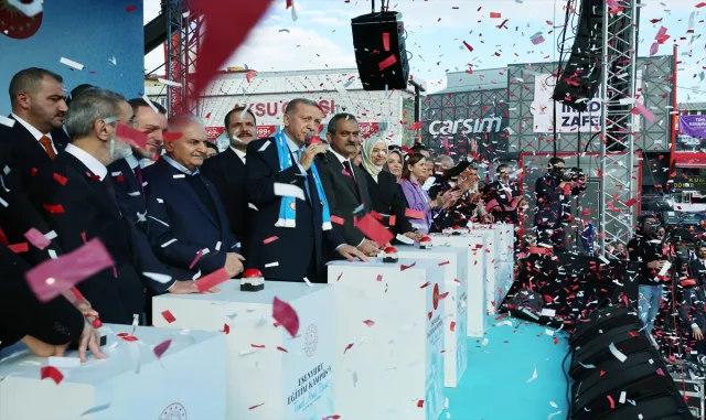 Cumhurbaşkanı Erdoğan, Esenyurt Eğitim Kampüsü Temel Atma Töreni’nde konuştu: (3) Cumhurbaşkanı Erdoğan, Esenyurt Eğitim Kampüsü Temel Atma Töreni’nde konuştu: (3)