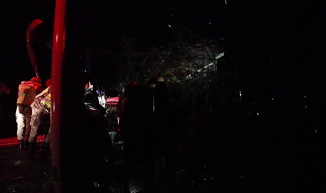 Diyarbakır trafik kazası: Yolcu otobüsü devrildi, 5 ölü, 22 yaralı Diyarbakır trafik kazası: Yolcu otobüsü devrildi, 5 ölü, 22 yaralı