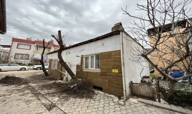 GÜNCELLEME - Denizli’de 2 yaşındaki çocuğun ölümüne ilişkin anne gözaltına alındı GÜNCELLEME - Denizli’de 2 yaşındaki çocuğun ölümüne ilişkin anne gözaltına alındı