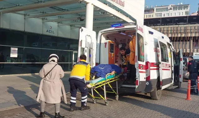 GÜNCELLEME - Karabük’te tır ile çarpışan otomobilin sürücüsü öldü, 2 kişi yaralandı GÜNCELLEME - Karabük’te tır ile çarpışan otomobilin sürücüsü öldü, 2 kişi yaralandı