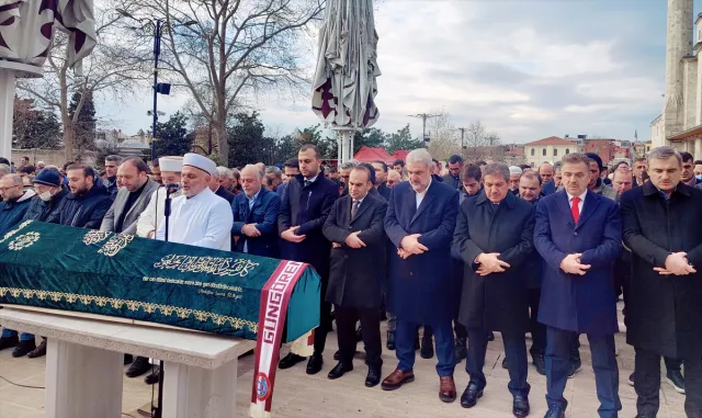 Güngören Kurucu Belediye Başkanı Yahya Baş son yolculuğuna uğurlandı Güngören Kurucu Belediye Başkanı Yahya Baş son yolculuğuna uğurlandı