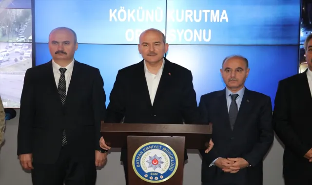 İçişleri Bakanı Soylu, Batman’da "Kökünü Kurutma Operasyonu"na ilişkin konuştu: (2) İçişleri Bakanı Soylu, Batman’da "Kökünü Kurutma Operasyonu"na ilişkin konuştu: (2)