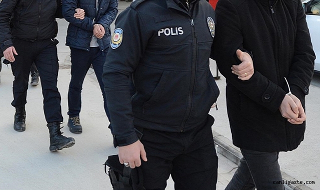 İstanbul’da FETÖ operasyonunda 10 zanlı yakalandı İstanbul’da FETÖ operasyonunda 10 zanlı yakalandı