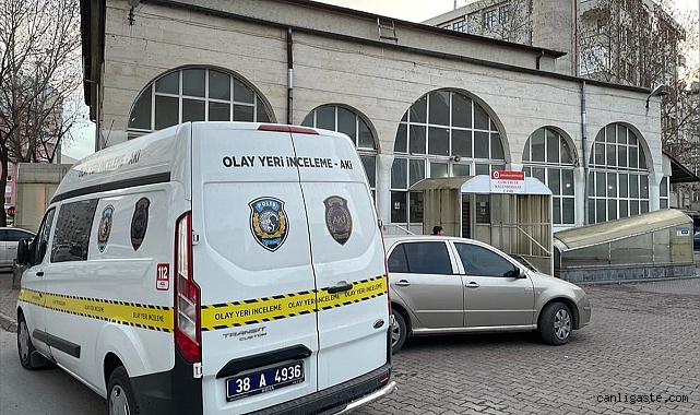 Kayseri’de caminin kasadaki yardım paralarını çaldılar Kayseri’de caminin kasadaki yardım paralarını çaldılar