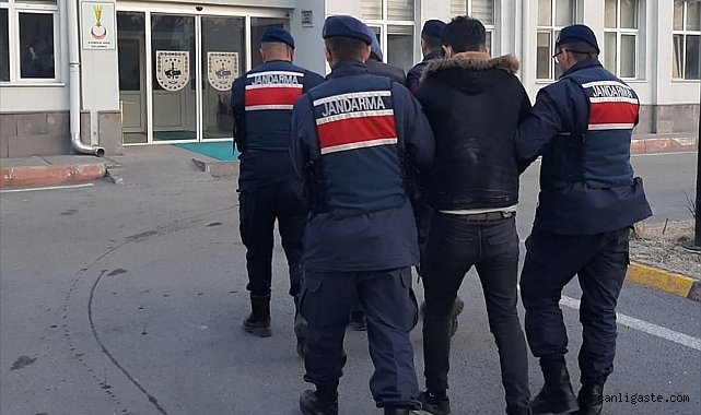 Kayseri’de DEAŞ operasyonu: 2 gözaltı Kayseri’de DEAŞ operasyonu: 2 gözaltı