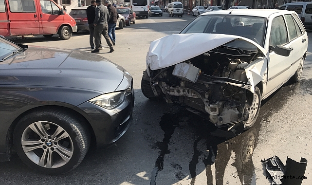 Kayseri Eski Sanayide zincirleme trafik kazası