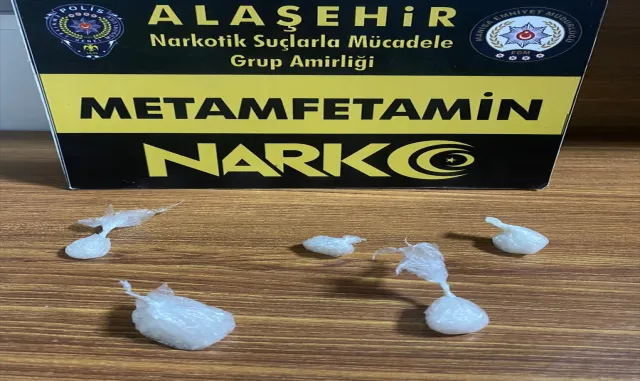 Manisa’da uyuşturucu operasyonunda 1 kişi tutuklandı Manisa’da uyuşturucu operasyonunda 1 kişi tutuklandı