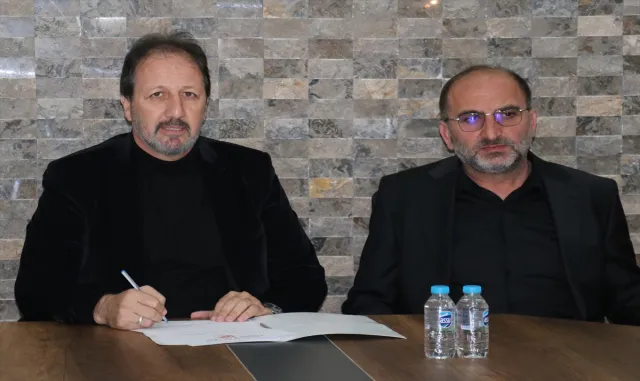 Sakaryaspor, teknik direktör Taner Taşkın ile anlaştı Sakaryaspor, teknik direktör Taner Taşkın ile anlaştı