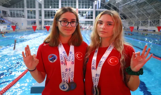 Serbest dalışta milli sporcular dünya şampiyonasına hazırlanıyor Serbest dalışta milli sporcular dünya şampiyonasına hazırlanıyor