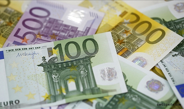Serbest piyasada döviz açılış fiyatları: Dolar, Euro ne kadar? (9 Ocak 2023) Serbest piyasada döviz açılış fiyatları: Dolar, Euro ne kadar? (9 Ocak 2023)