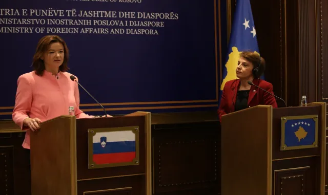 Slovenya, Kosova ve Sırbistan geriliminin tırmanmaması için müzakerelerin başlamasını istiyor Slovenya, Kosova ve Sırbistan geriliminin tırmanmaması için müzakerelerin başlamasını istiyor