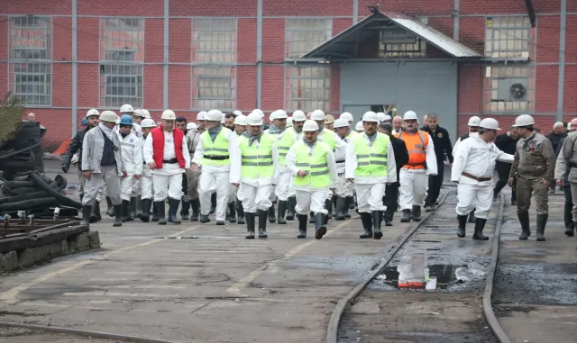 TBMM Amasra Maden Kazası Araştırma Komisyonu, Zonguldak’ta maden ocağına indi TBMM Amasra Maden Kazası Araştırma Komisyonu, Zonguldak’ta maden ocağına indi