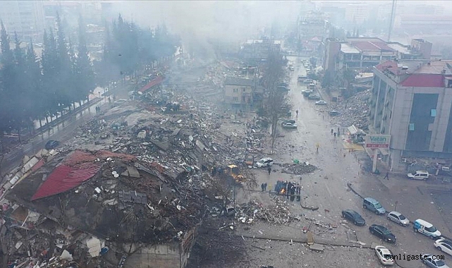 AFAD Başkanı’ndan, Kahramanmaraş merkezli depremlere ilişkin açıklama: 1498 can kaybı AFAD Başkanı’ndan, Kahramanmaraş merkezli depremlere ilişkin açıklama: 1498 can kaybı