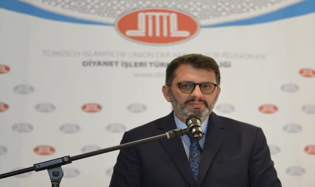 Almanya’daki DİTİB camilerinde, depremden etkilenenler için cuma günü Kur’an-ı Kerim okunacak Almanya’daki DİTİB camilerinde, depremden etkilenenler için cuma günü Kur’an-ı Kerim okunacak