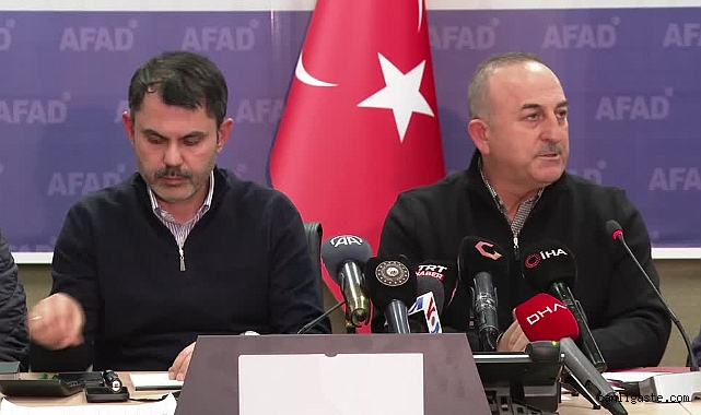 Bakan Kurum: Depremden etkilenen illerimizde yerleşim alanlarına ilişkin yerler belirlendi Bakan Kurum: Depremden etkilenen illerimizde yerleşim alanlarına ilişkin yerler belirlendi