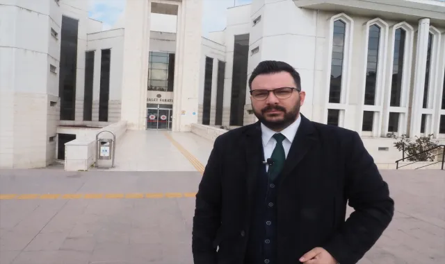 Balıkesir’de çiftçi Mustafa Kut’un öldürülmesi olayının sanıkları hakim karşısında Balıkesir’de çiftçi Mustafa Kut’un öldürülmesi olayının sanıkları hakim karşısında
