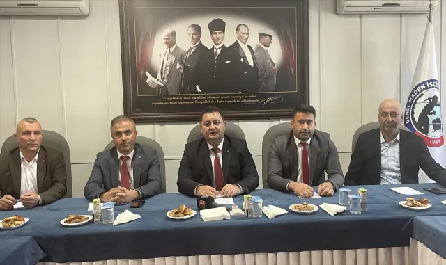 Genel Maden İşçileri Sendikası Başkanı Yeşil, madencilerin deprem bölgesindeki çalışmalarını değerlendirdi: Genel Maden İşçileri Sendikası Başkanı Yeşil, madencilerin deprem bölgesindeki çalışmalarını değerlendirdi: