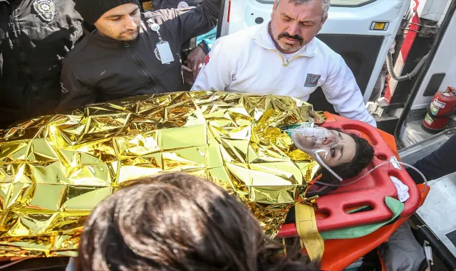GÜNCELLEME - Hatay’da enkaz altından biri çocuk 3 kişi depremin 296. saatinde çıkarıldı GÜNCELLEME - Hatay’da enkaz altından biri çocuk 3 kişi depremin 296. saatinde çıkarıldı