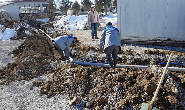 KASKİ, konteyner kentlerde altyapı çalışması faaliyetlerini yürütüyor KASKİ, konteyner kentlerde altyapı çalışması faaliyetlerini yürütüyor