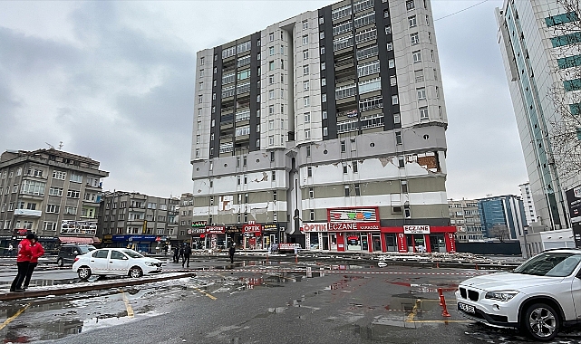 Kayseri’de deprem! 13 Katlı bina tahliye edildi