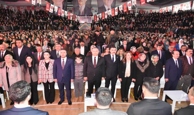 Kırıkkale’de MHP "Cumhuriyetin 100. Yılında 2023 Üye Katılım Programı" düzenledi Kırıkkale’de MHP "Cumhuriyetin 100. Yılında 2023 Üye Katılım Programı" düzenledi