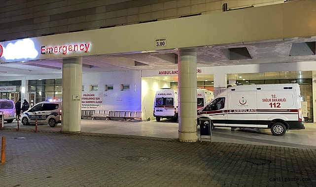 Kırıkkale Son Dakika! Gaz zehirlenmesi şüphesiyle 13 kişi hastaneye kaldırıldı Kırıkkale Son Dakika! Gaz zehirlenmesi şüphesiyle 13 kişi hastaneye kaldırıldı