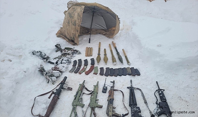 Pençe-Kilit Operasyonu: 3 PKK’lı terörist etkisiz hale getirildi Pençe-Kilit Operasyonu: 3 PKK’lı terörist etkisiz hale getirildi
