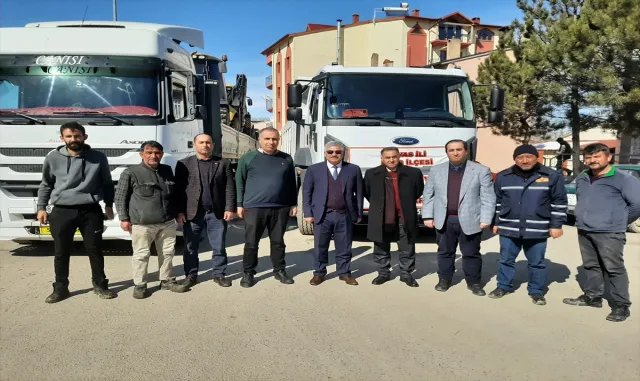 Ulaş Belediyesinden deprem bölgesine iş makinesi ve personel desteği Ulaş Belediyesinden deprem bölgesine iş makinesi ve personel desteği