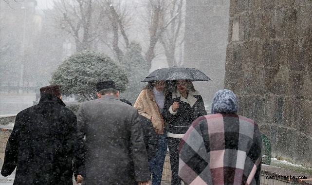 Ülkenin büyük bölümünde kuvvetli ve yoğun kar bekleniyor Ülkenin büyük bölümünde kuvvetli ve yoğun kar bekleniyor