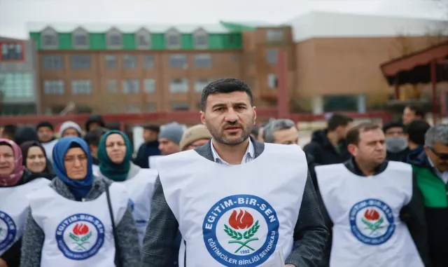 Eskişehir’de başörtülü depremzede öğrencinin özel okula kaydedilmediği iddiası hakkındaki soruşturma Eskişehir’de başörtülü depremzede öğrencinin özel okula kaydedilmediği iddiası hakkındaki soruşturma